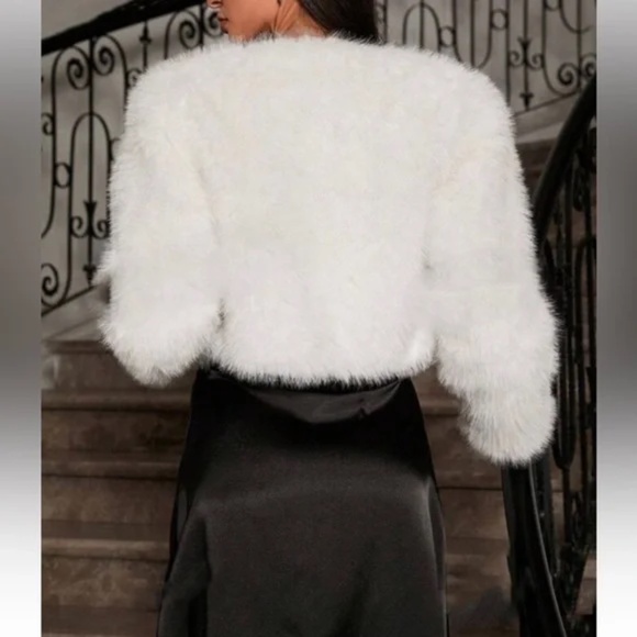 Luxe Vegan Fur Fully Lined Open Front Jacket Coat - Picture 4 of 10